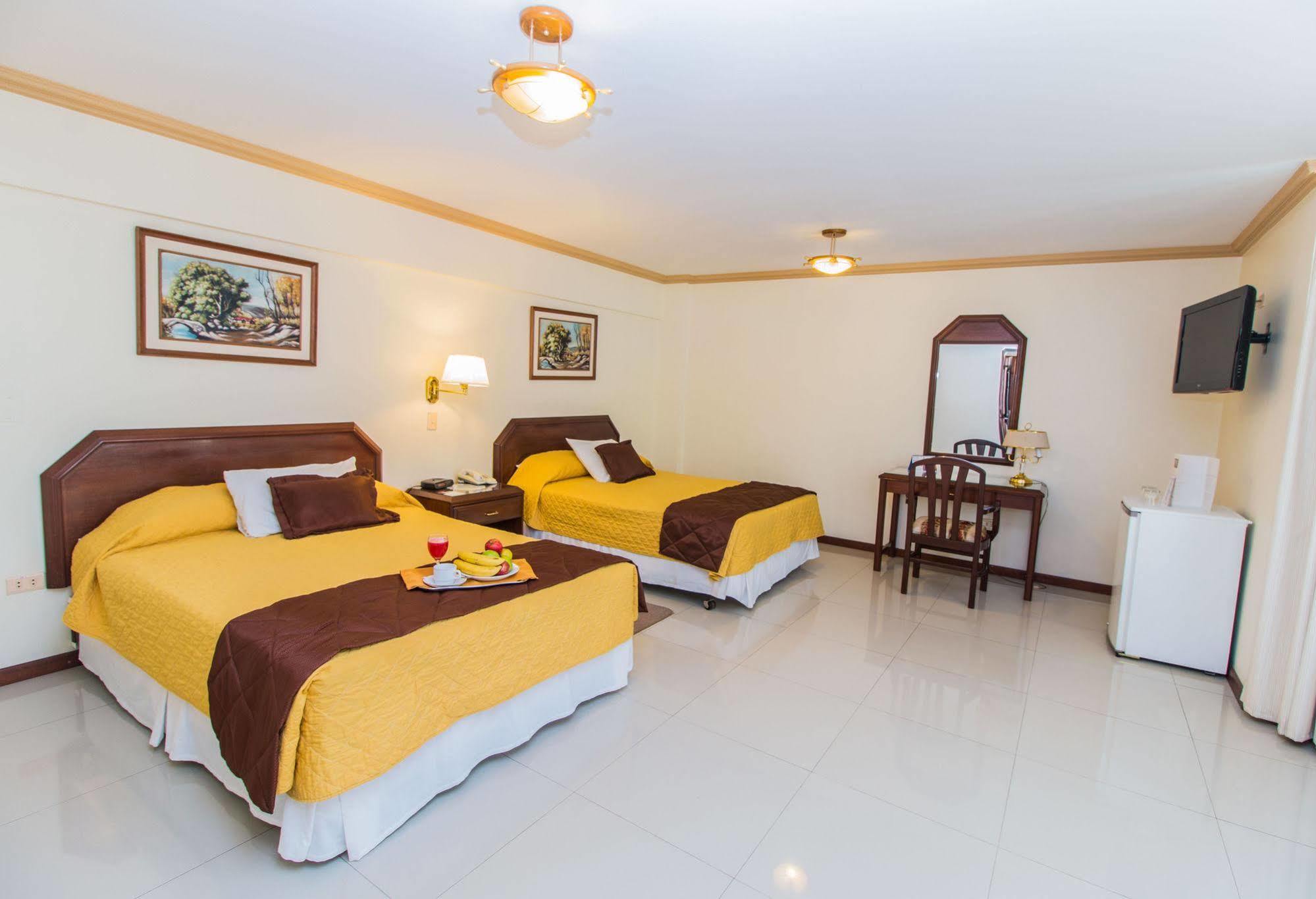 House Inn Apart Hotel Santa Cruz de La Sierra Exteriér fotografie
